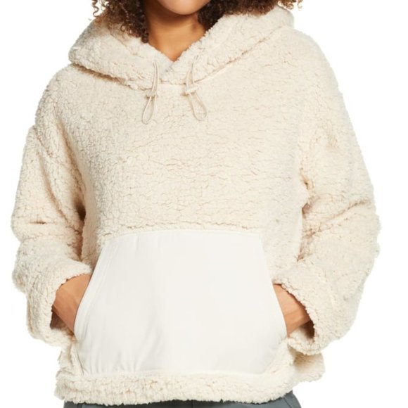 ZELLA Cassie Rainy Day Faux Fur Shearling Hoodie Small - Picture 10 of 10